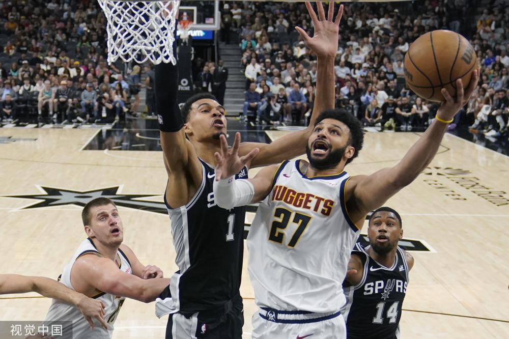 它在搜索引 它在搜索引