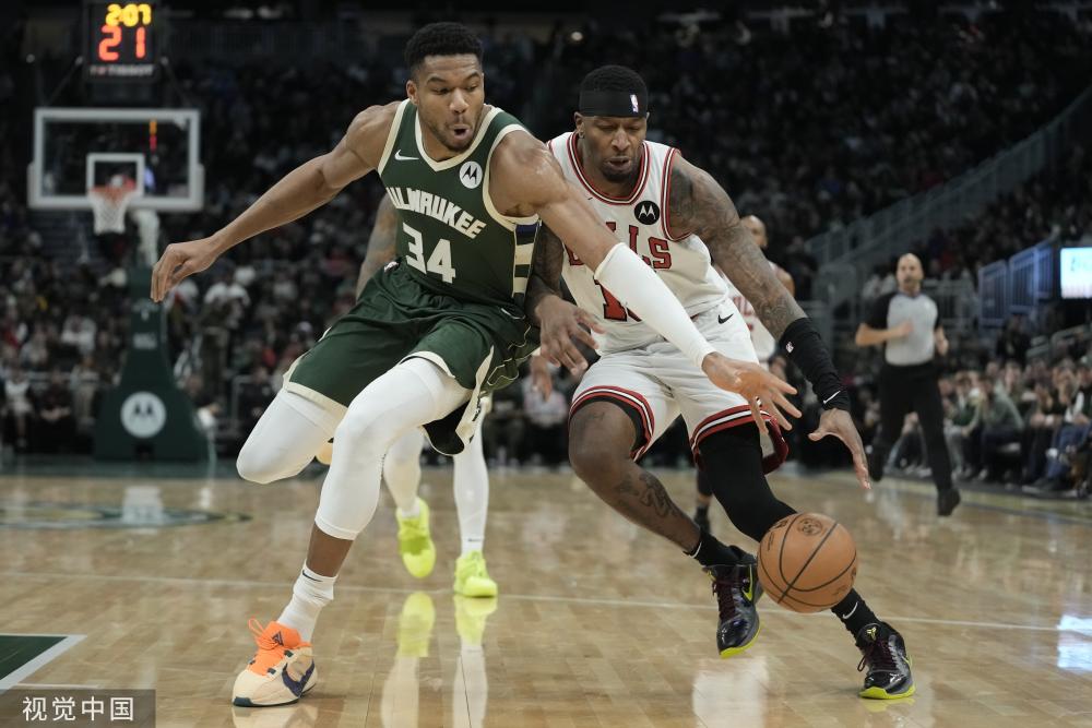 场的表现则 场的表现则